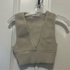 Aritzia Babaton Caroletta Deep V Crop Top- Size Small
